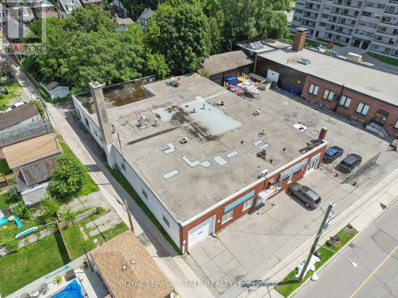 455 CUMBERLAND AVENUE Image 8