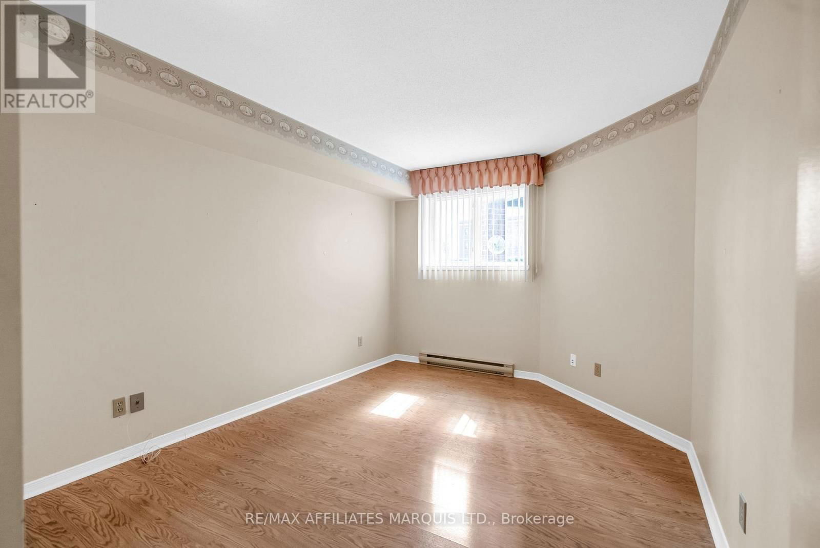 108 - 121 WATER STREET WEST Image 31
