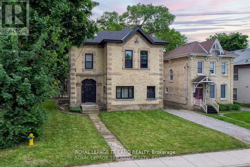 54 STANLEY STREET Image 2