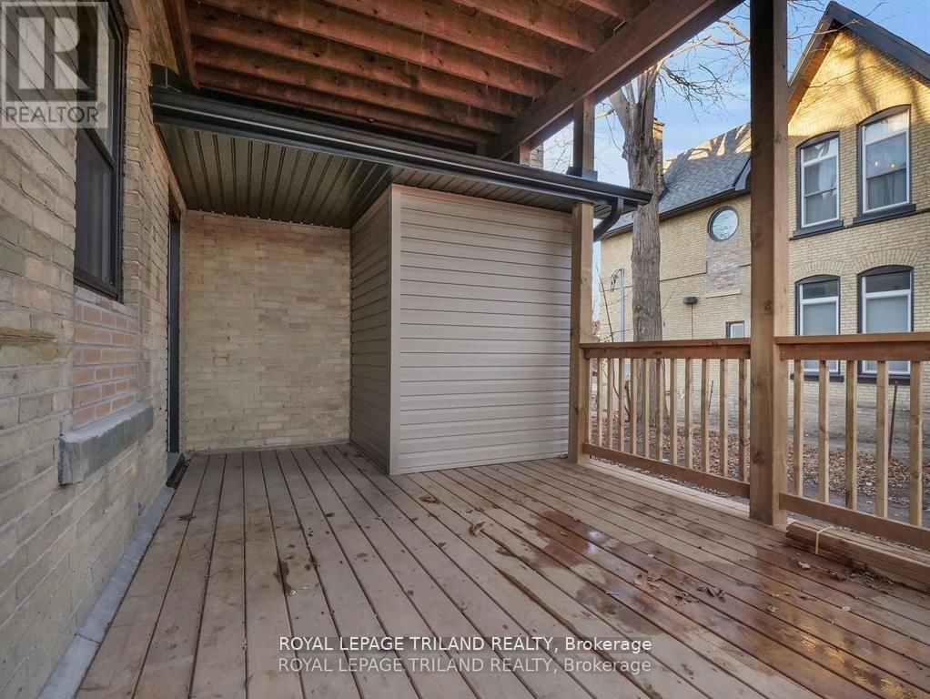 54 STANLEY STREET Image 34