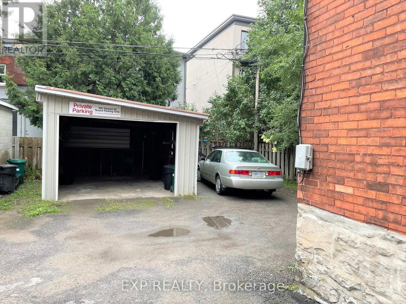 A - 166 STEWART STREET Image 16
