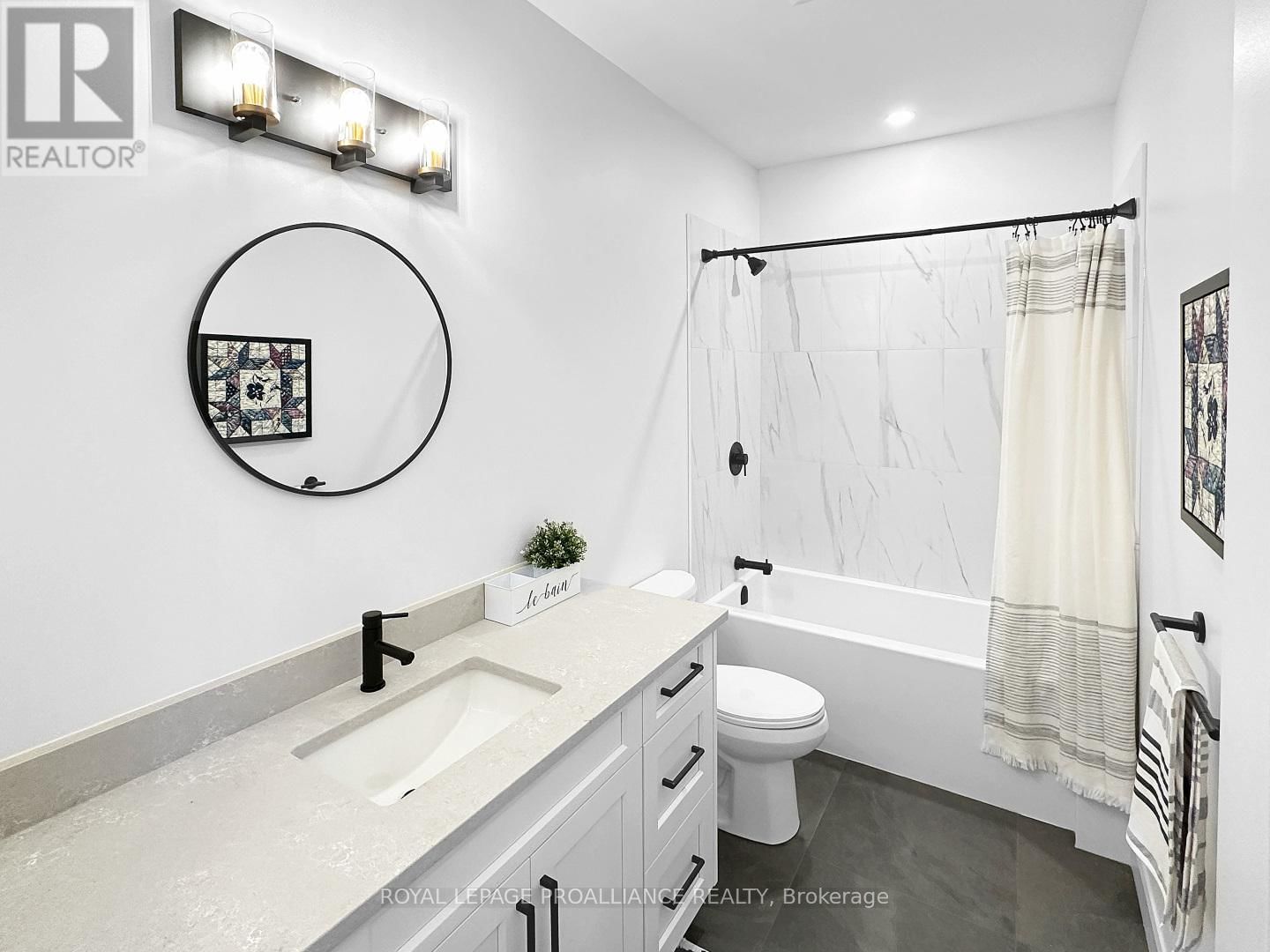 37 DEERVIEW DRIVE Image 25