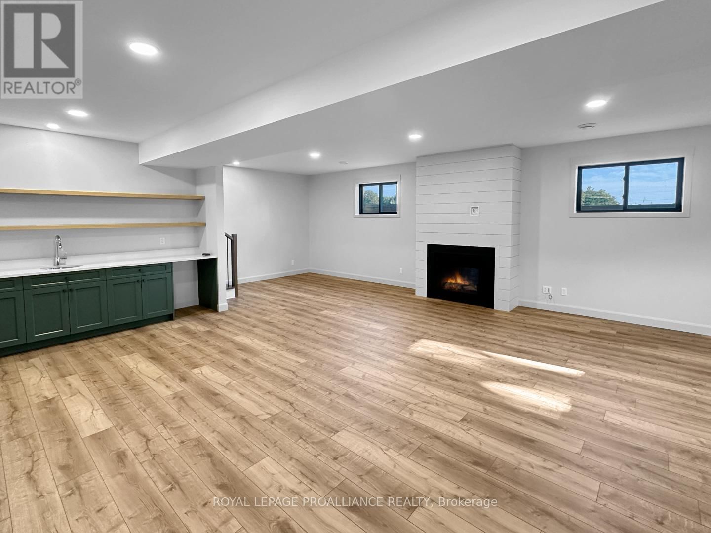 37 DEERVIEW DRIVE Image 30