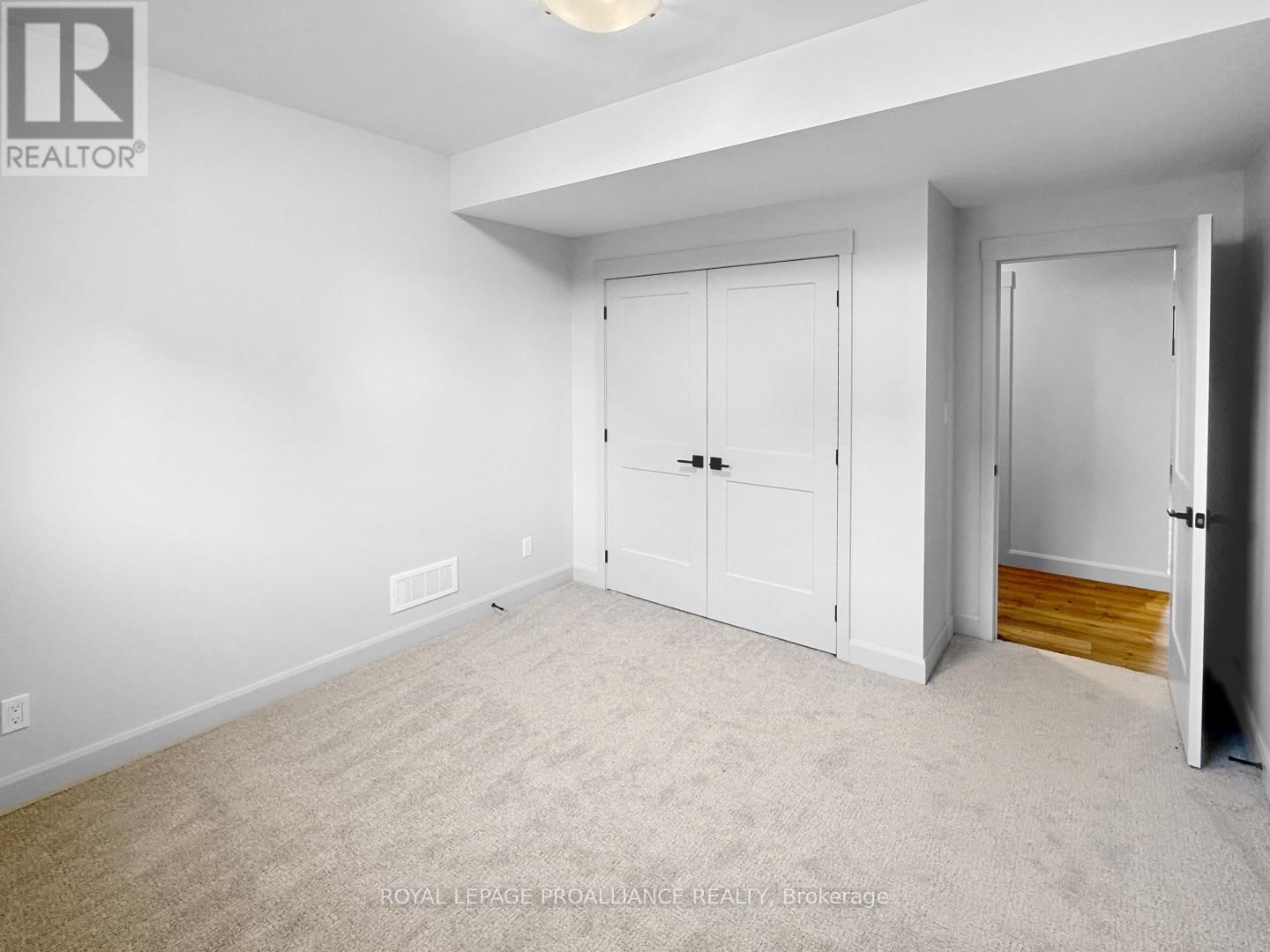 37 DEERVIEW DRIVE Image 35
