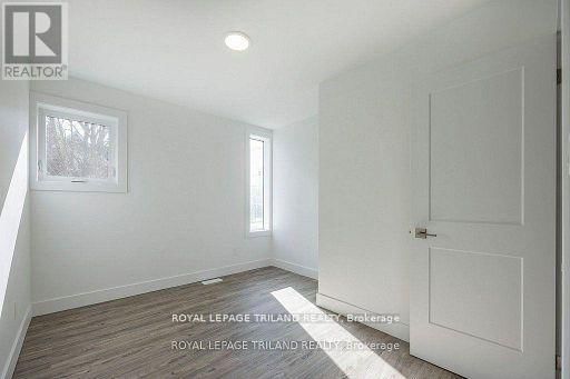 241 RIDOUT STREET SOUTH Image 4