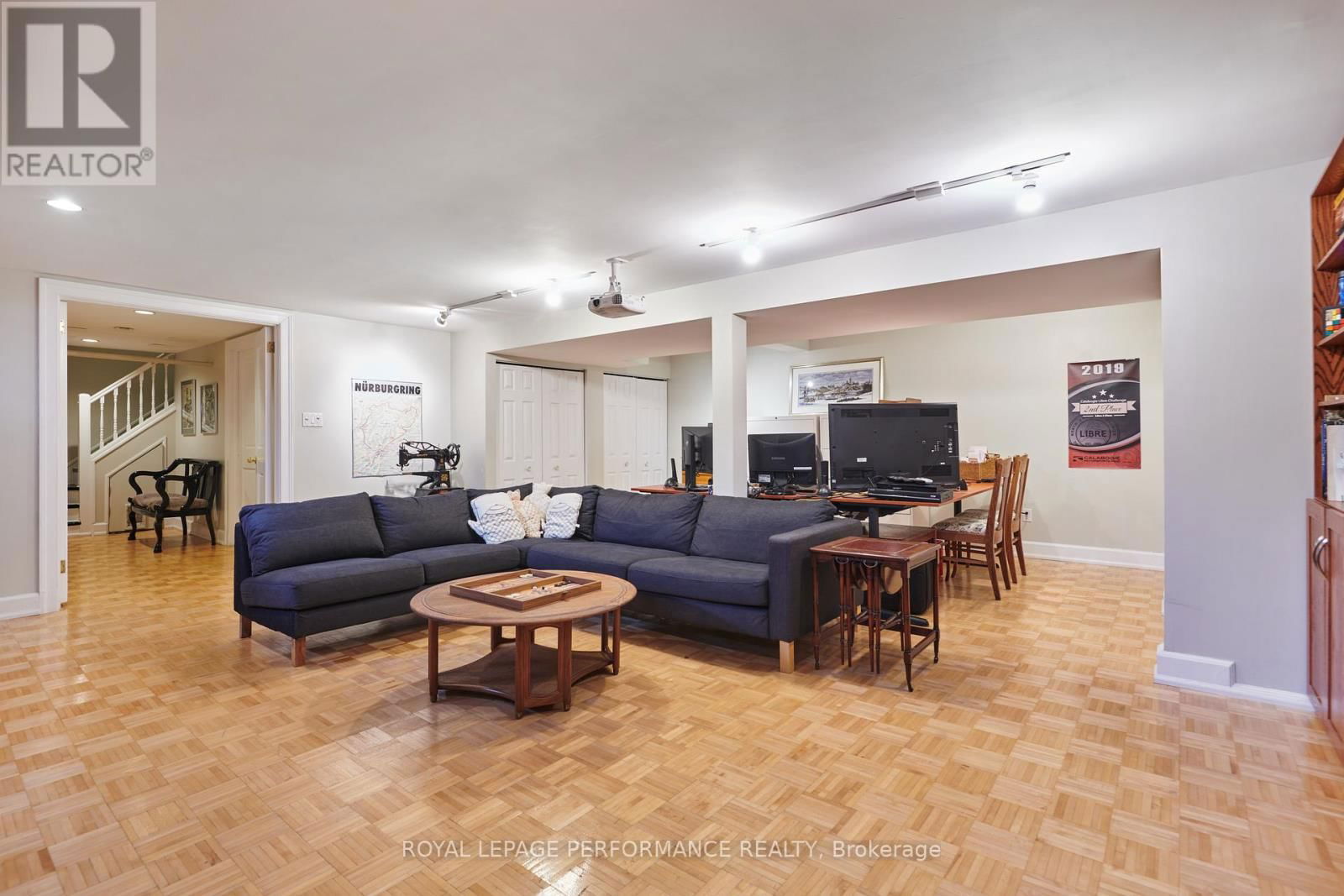 550 PICCADILLY AVENUE Image 31