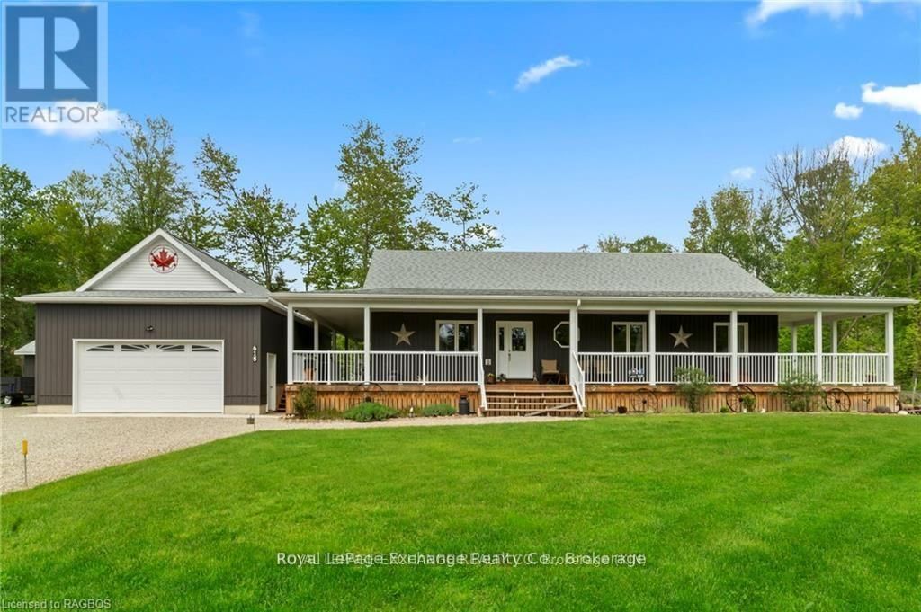 615 CAYUGA CRESCENT Image 1