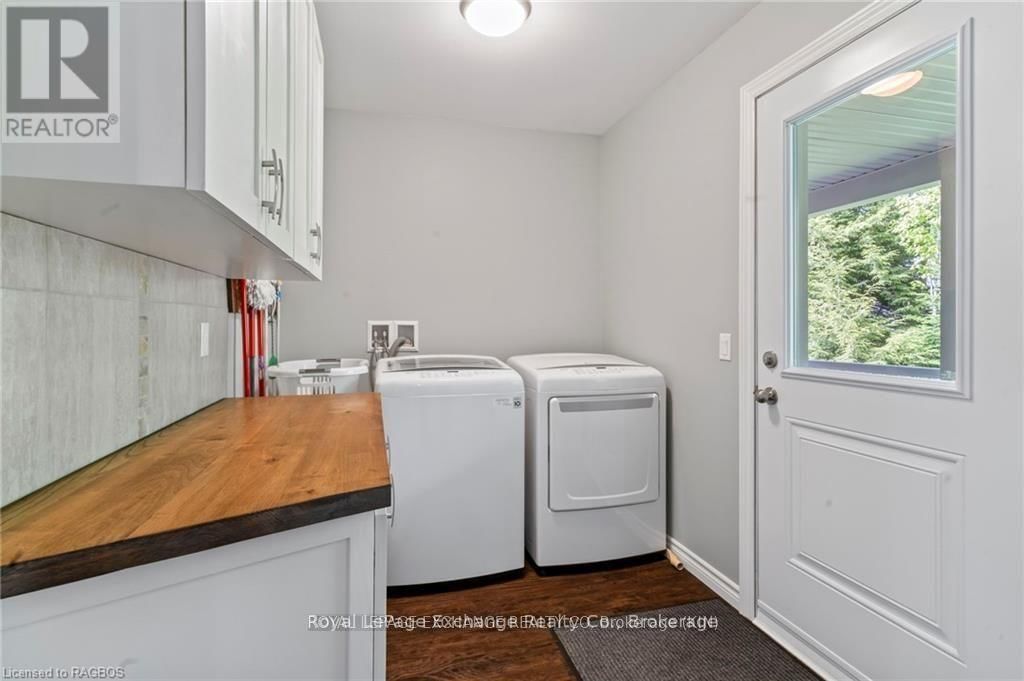 615 CAYUGA CRESCENT Image 13