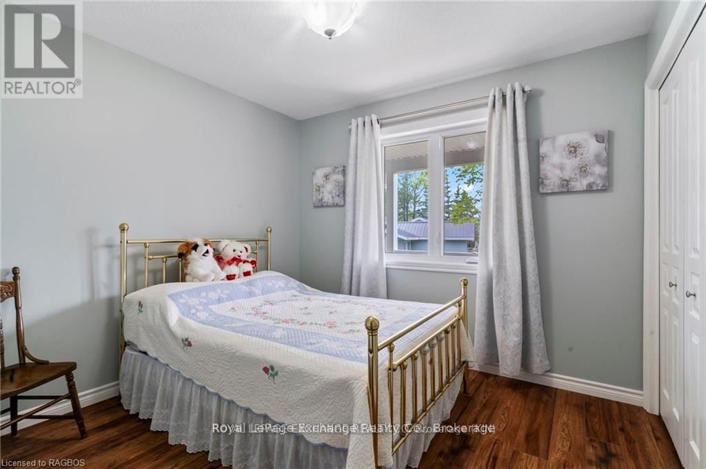 615 CAYUGA CRESCENT Image 17