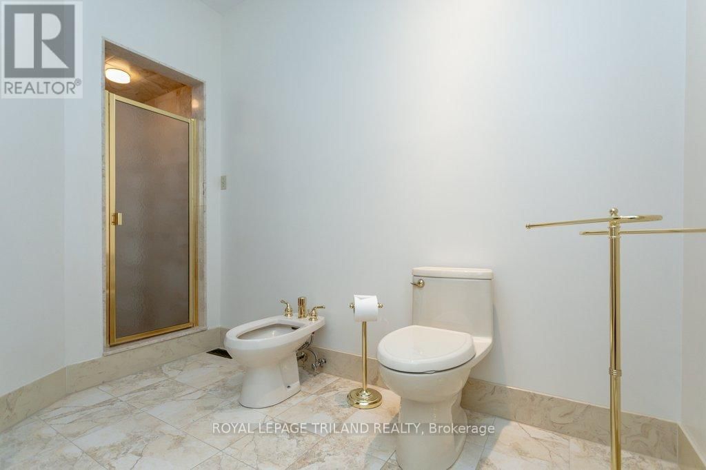 2643 OLD VICTORIA ROAD Image 9