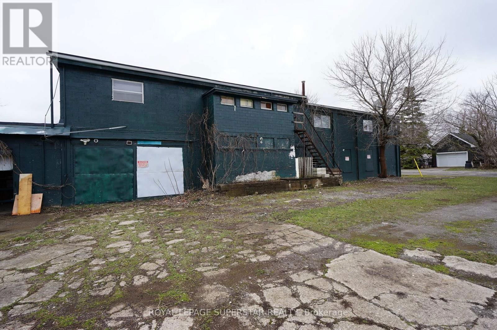 6 GEORGE STREET Image 19
