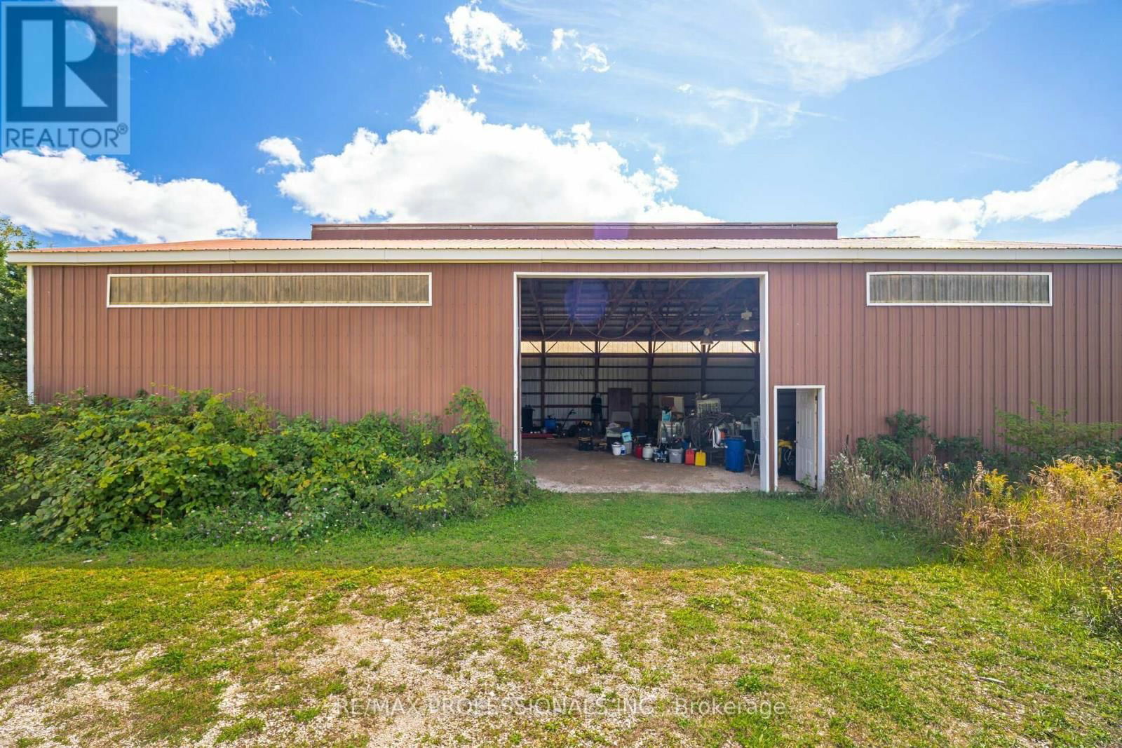135850 9TH LINE Image 35