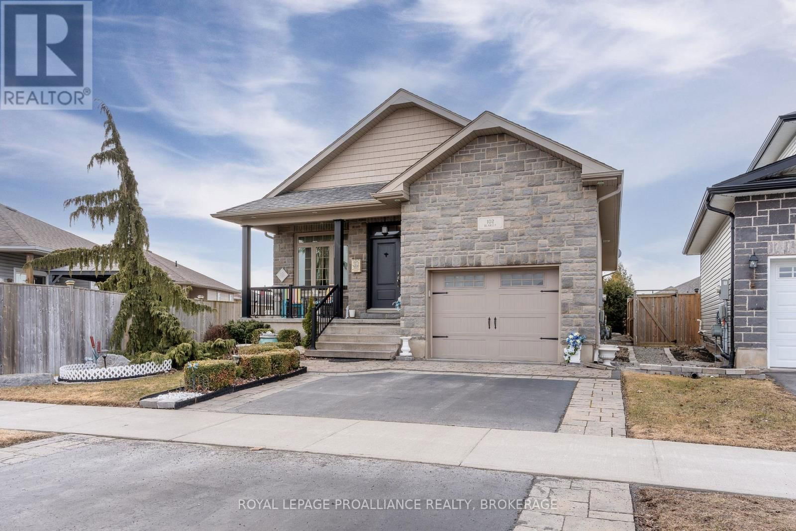 102 BLAKELY STREET Image 2