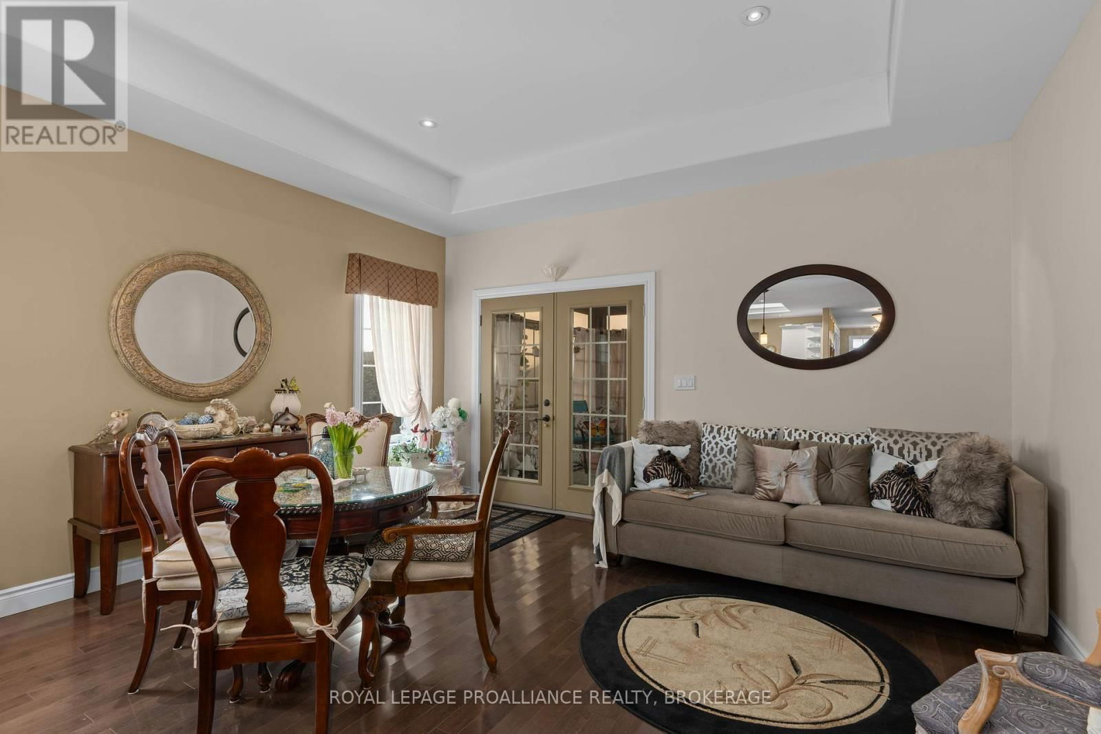 102 BLAKELY STREET Image 22