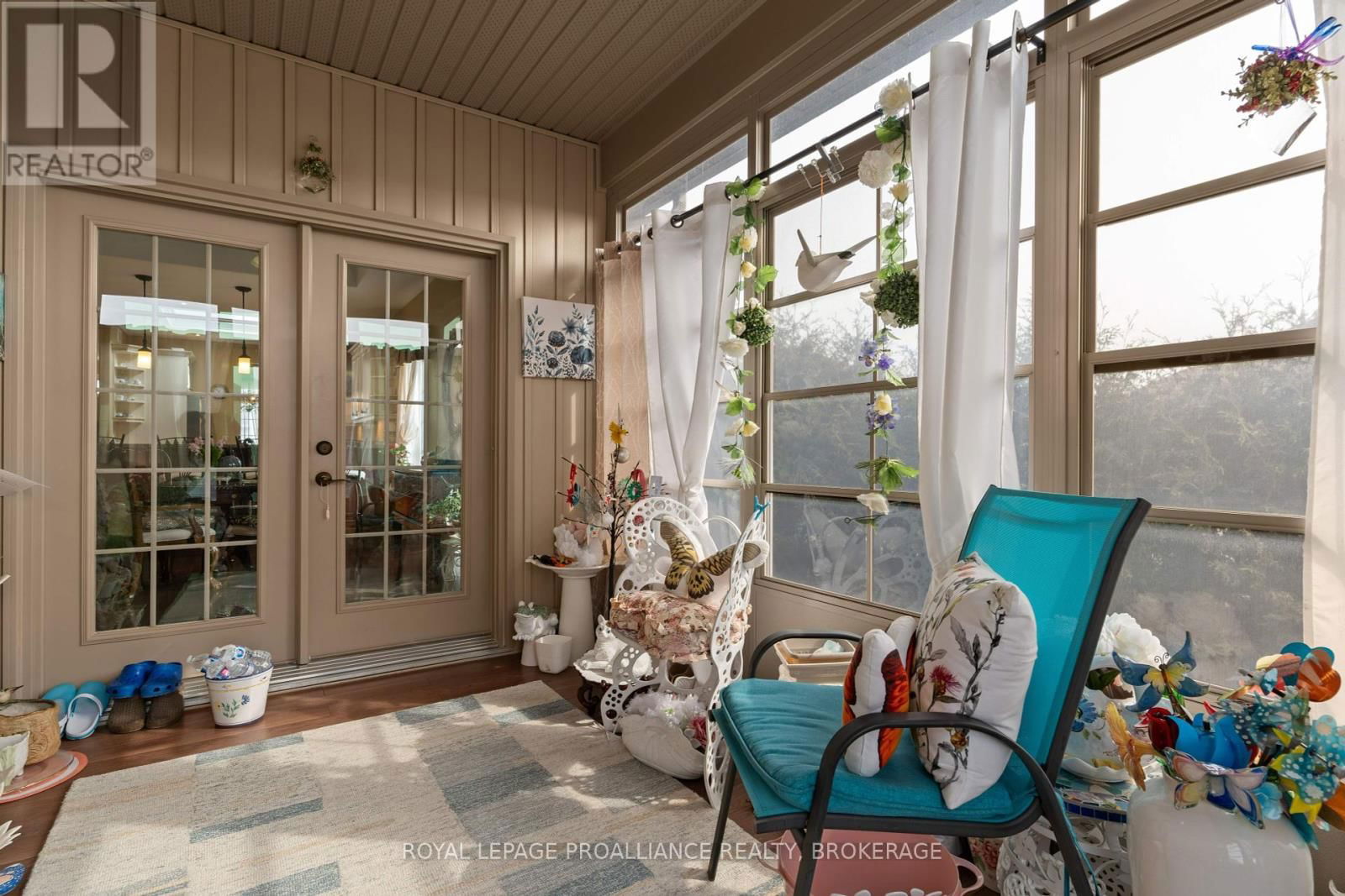 102 BLAKELY STREET Image 24