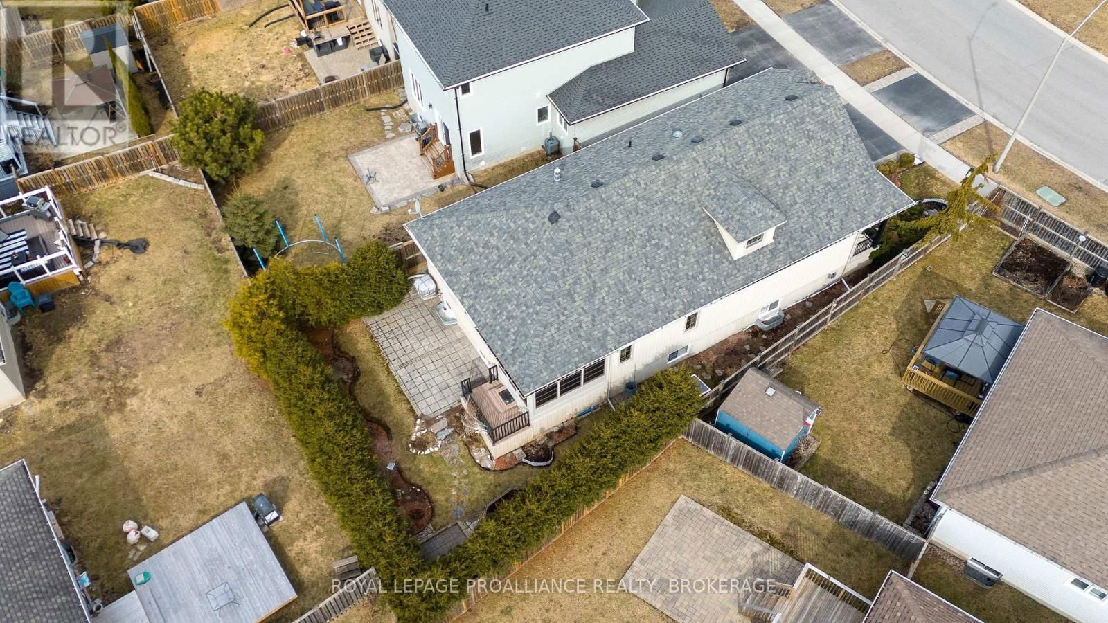 102 BLAKELY STREET Image 47
