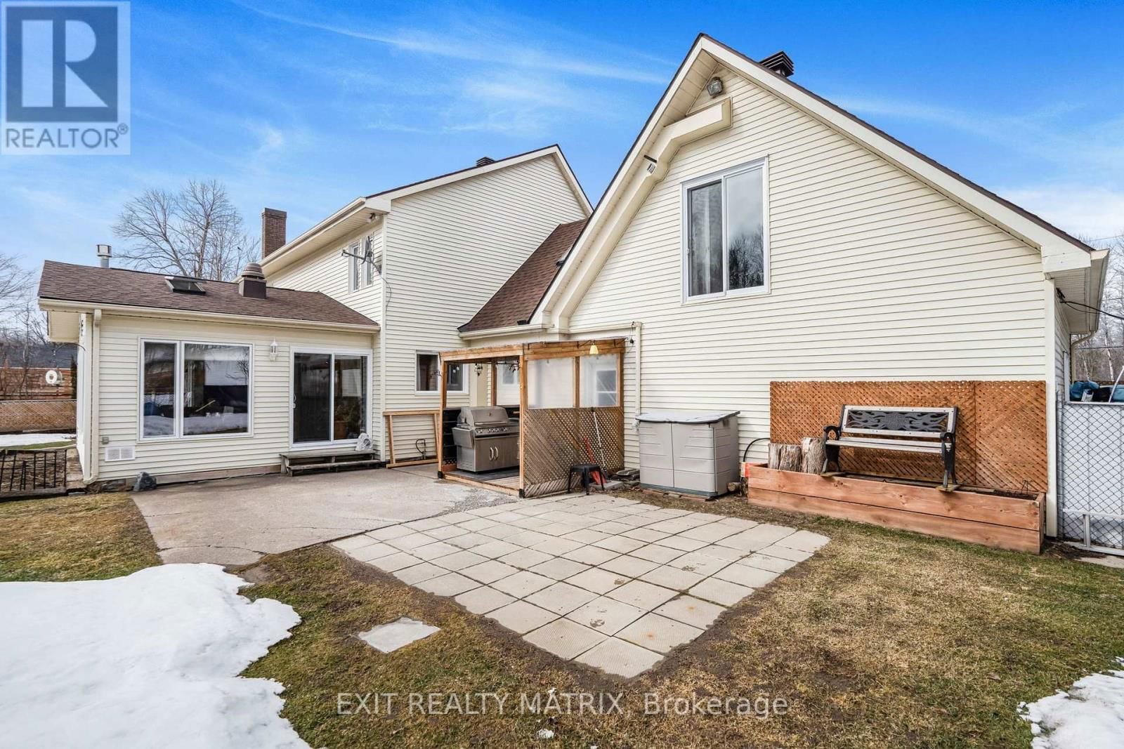 732 PATTEE ROAD Image 34