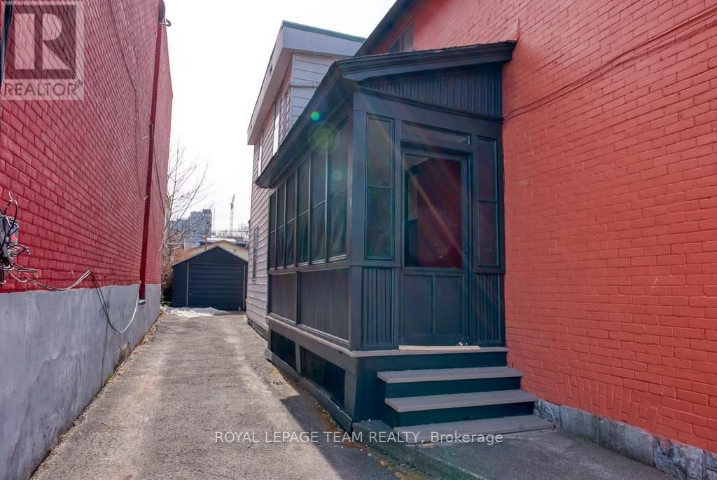 158 ST ANDREW STREET Image 4