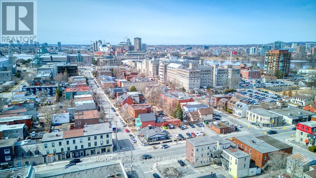 158 ST ANDREW STREET Image 8