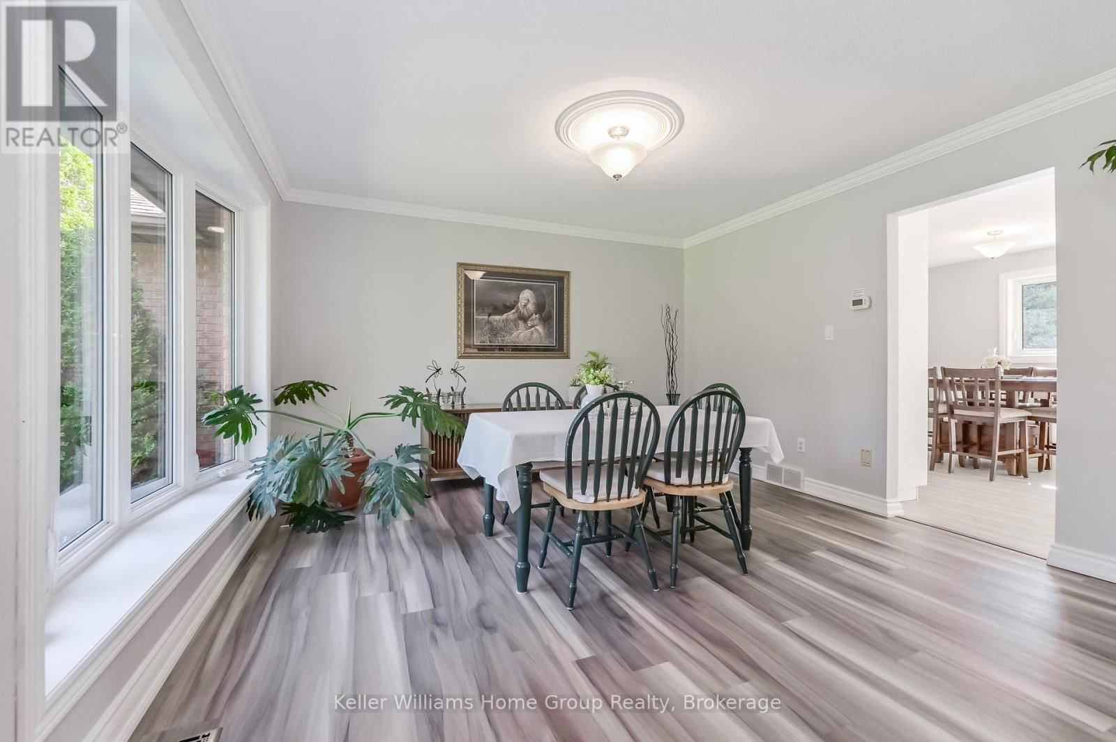 840 ST GEORGE STREET EAST Image 11