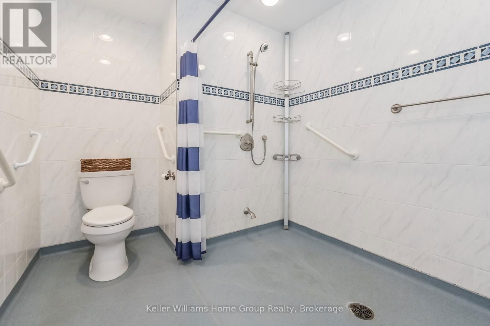 840 ST GEORGE STREET EAST Image 30