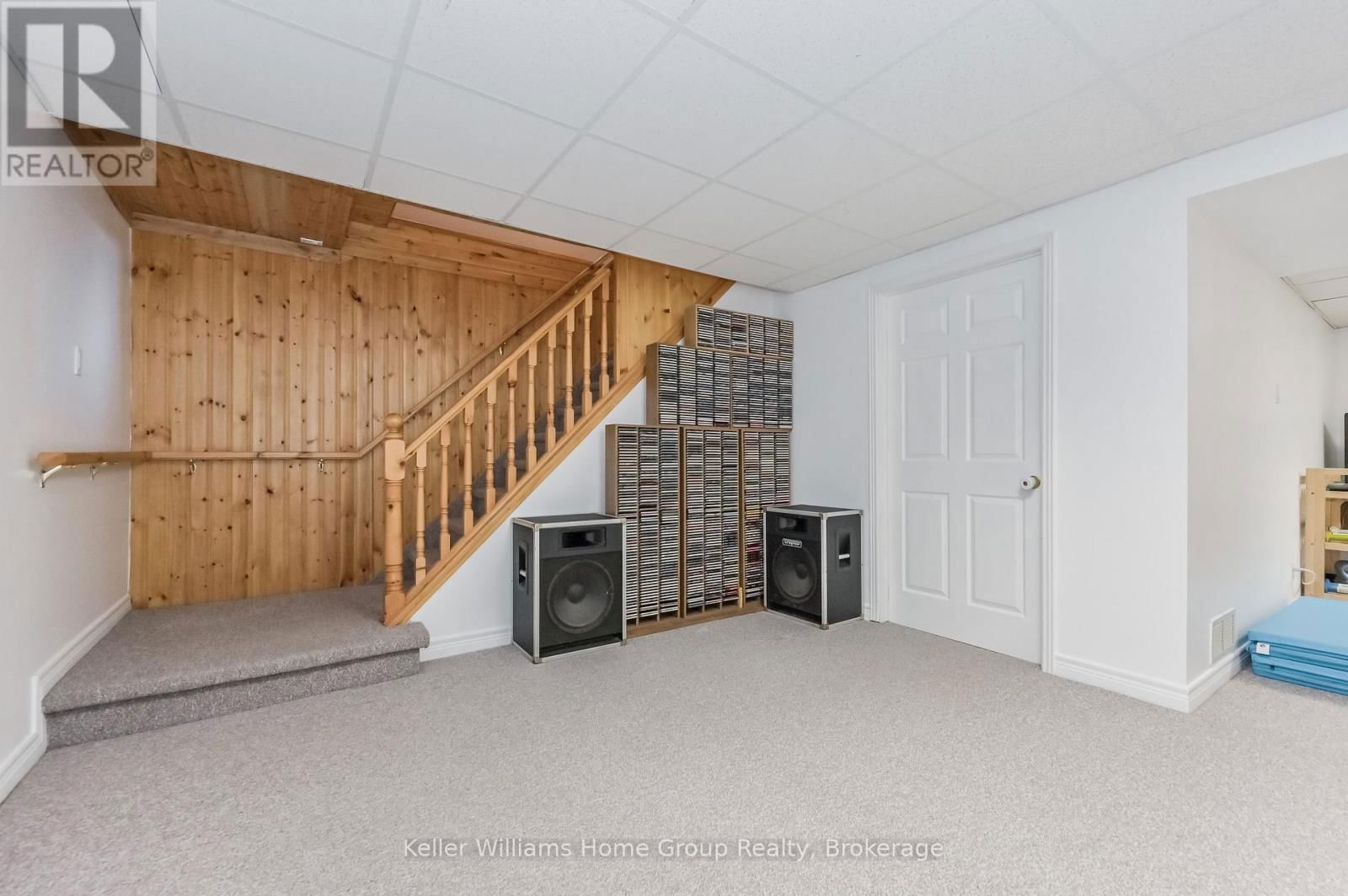 840 ST GEORGE STREET EAST Image 31