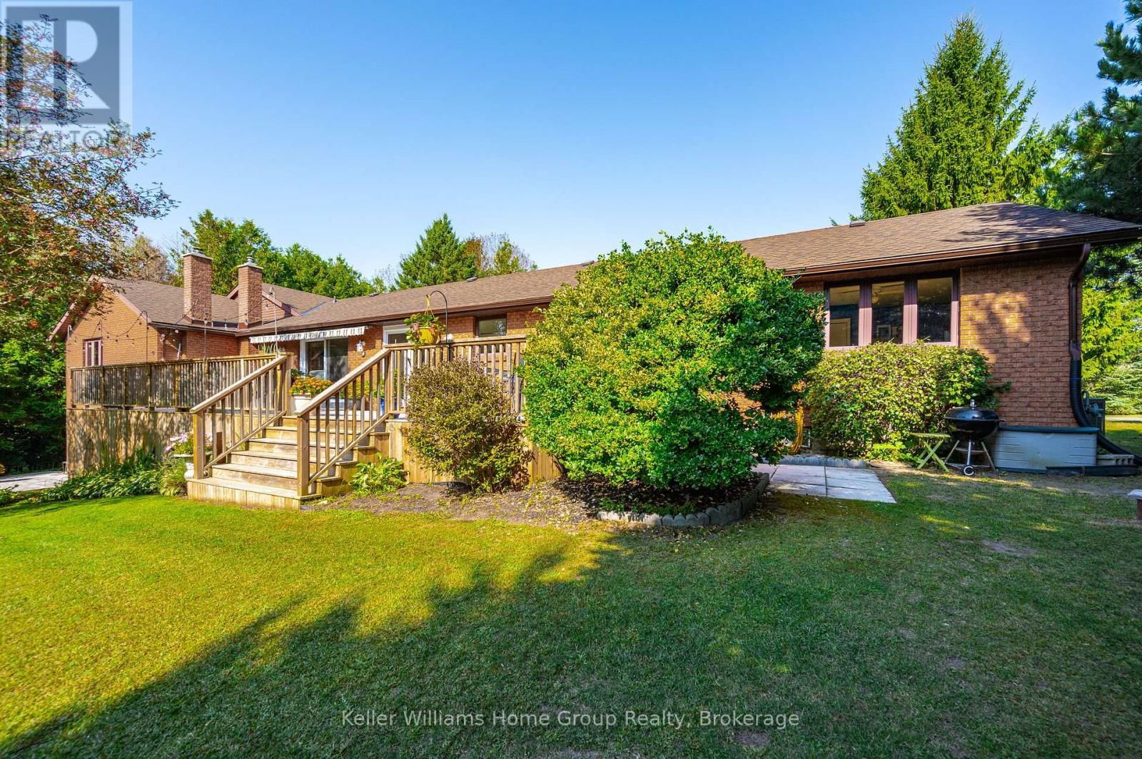 840 ST GEORGE STREET EAST Image 44