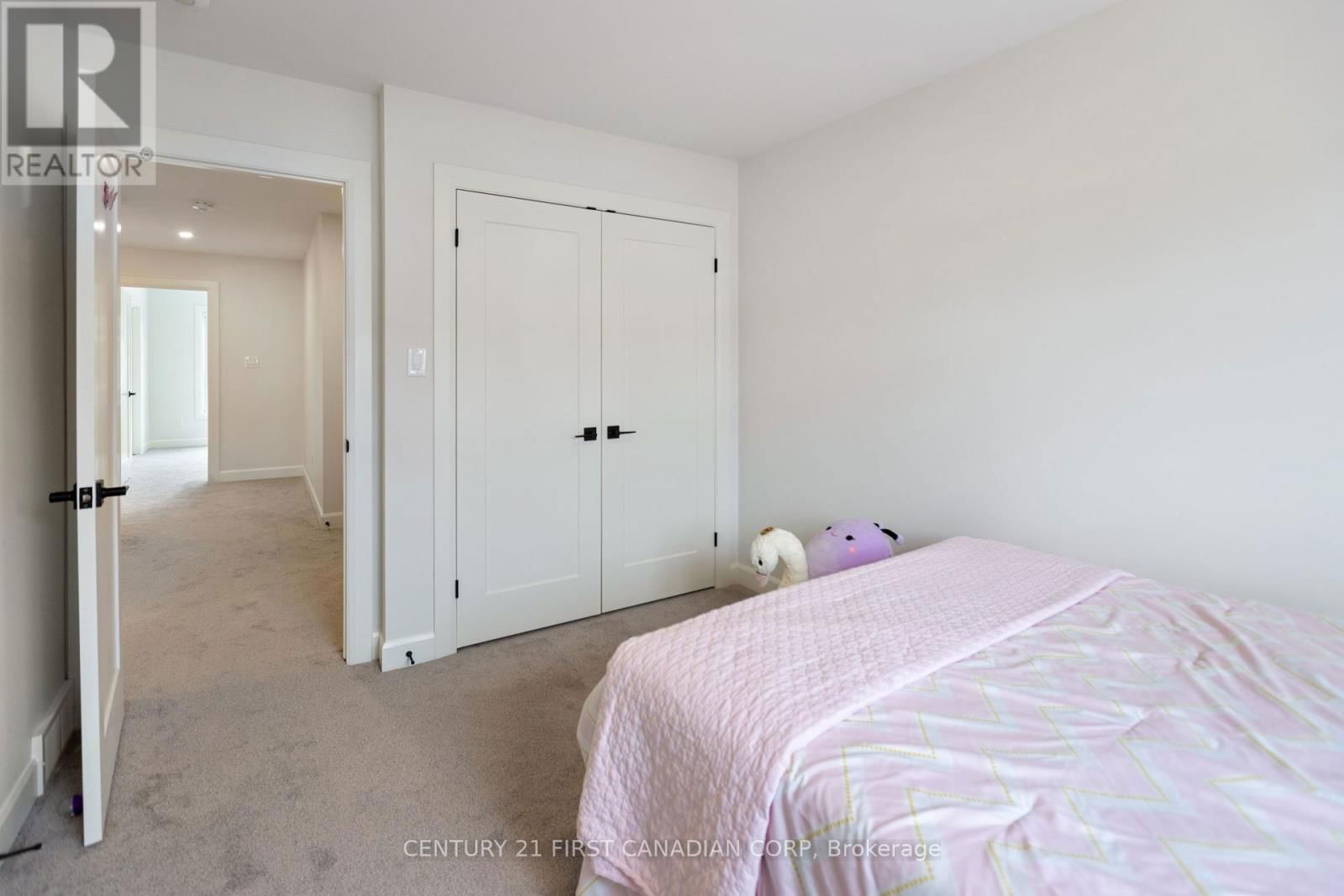 59 - 2700 BUROAK DRIVE Image 15