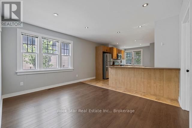 225 CHAFFEY STREET Image 20