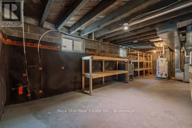 225 CHAFFEY STREET Image 32