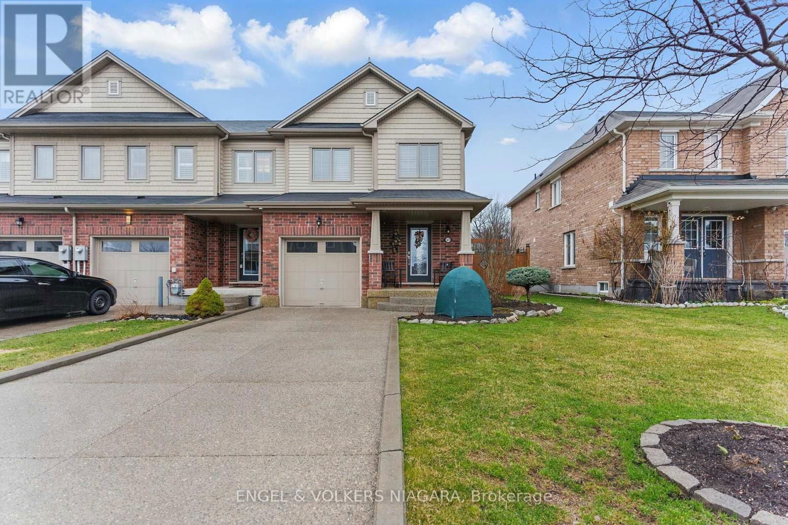 8679 DOGWOOD CRESCENT Image 22