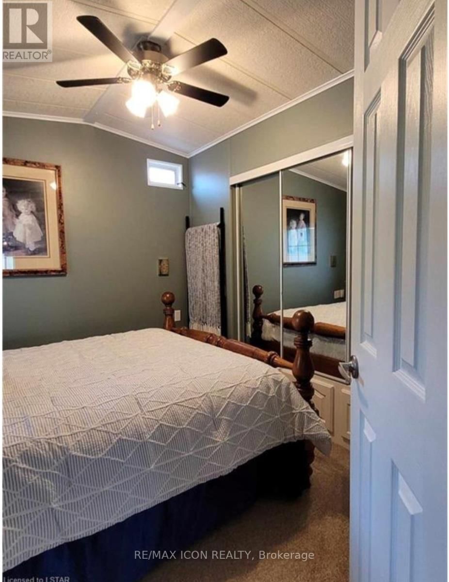 77307 BLUEWATER HIGHWAY Image 32