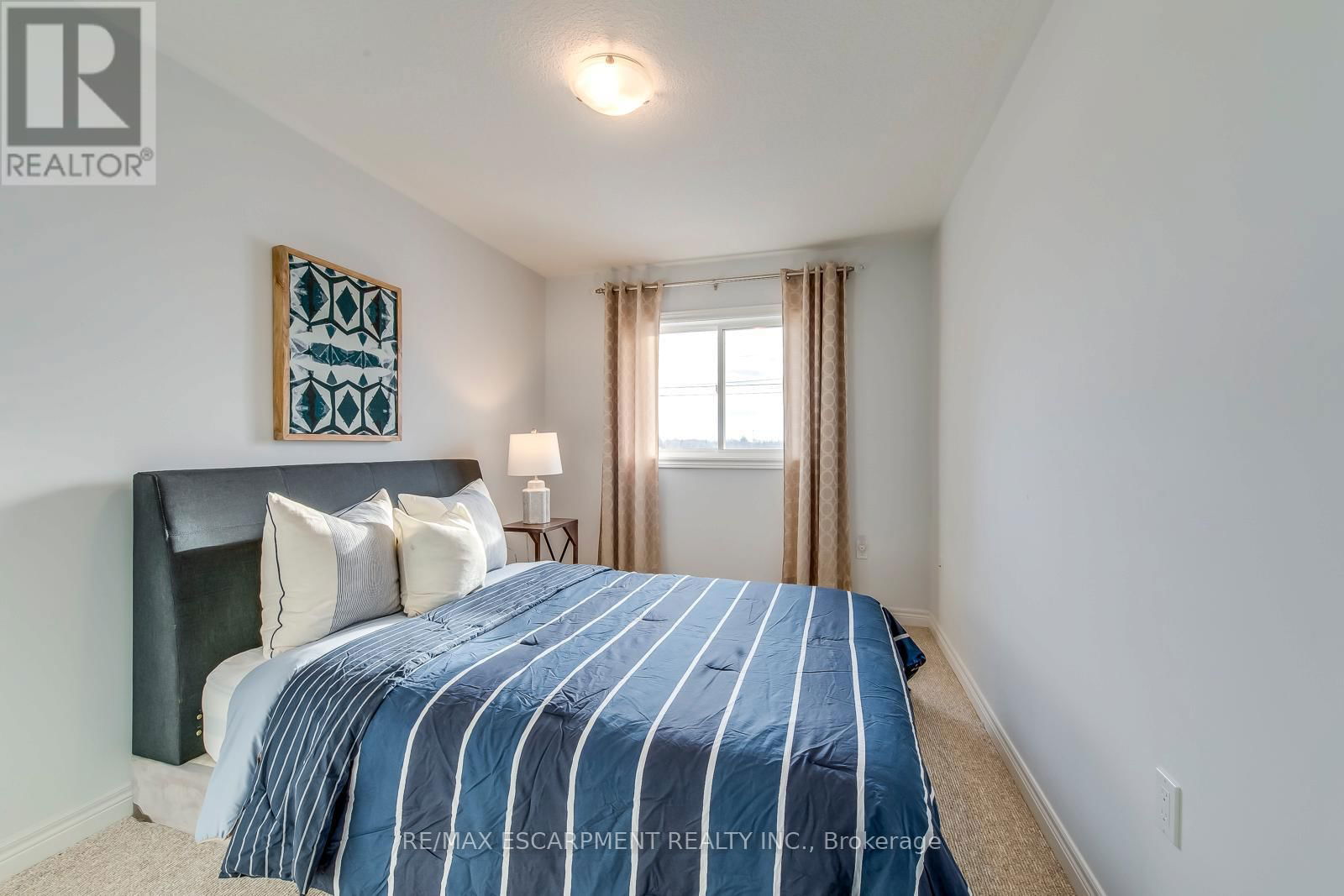 428 DALGLEISH TRAIL Image 39
