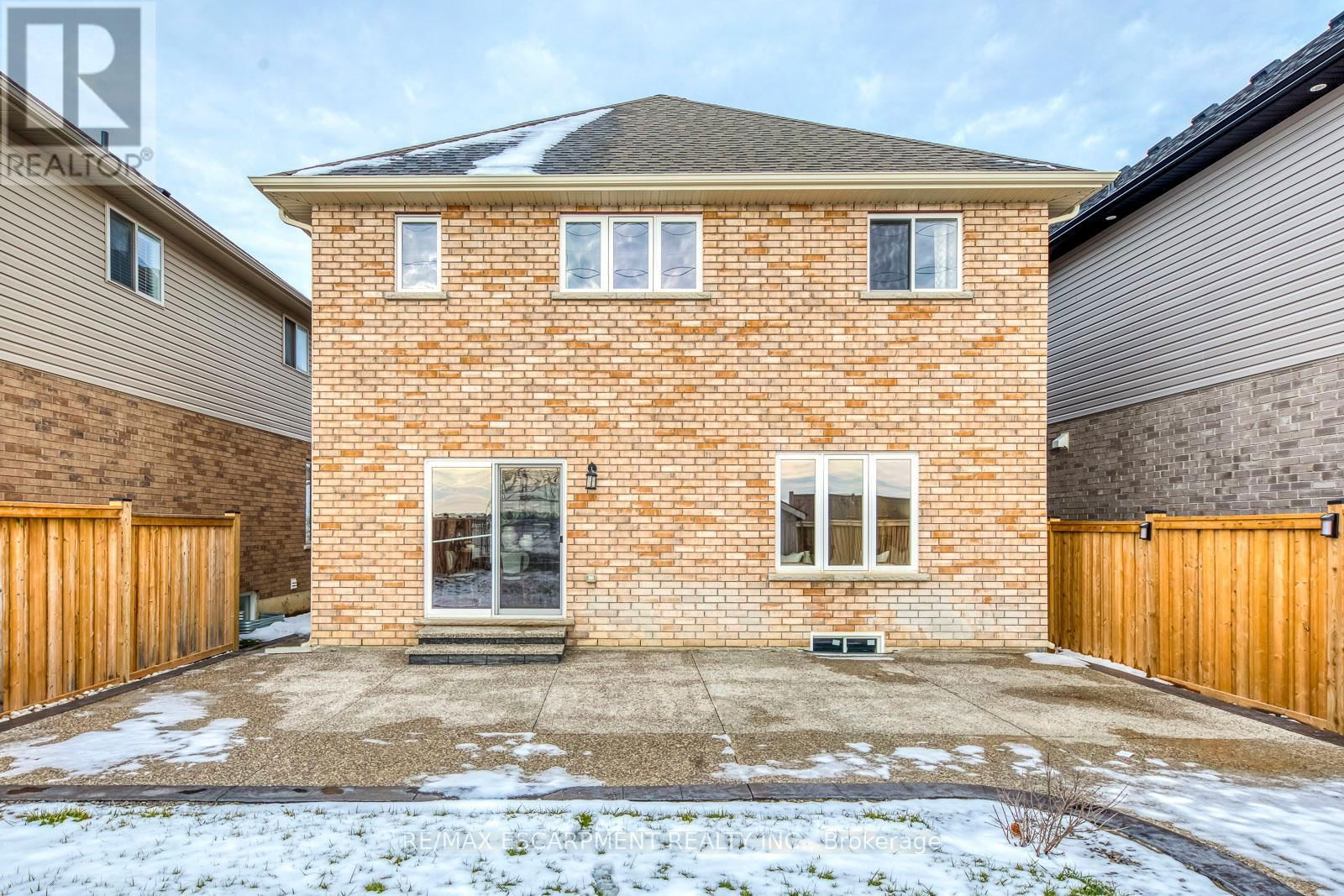 428 DALGLEISH TRAIL Image 41