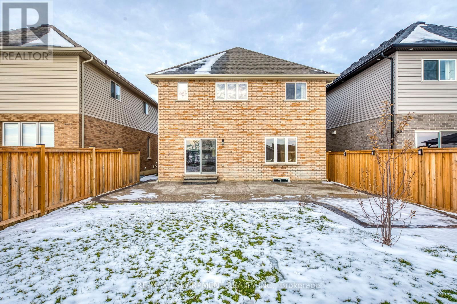 428 DALGLEISH TRAIL Image 42
