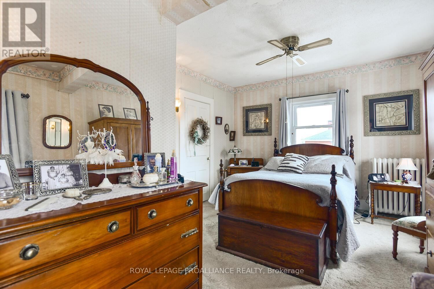 741 BENSON STREET EAST Image 13