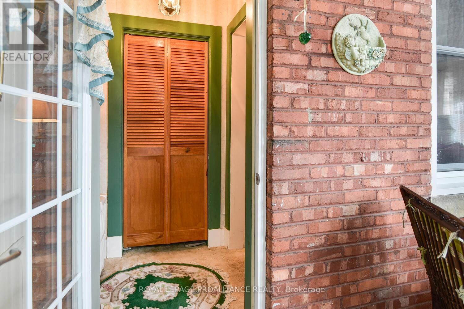 741 BENSON STREET EAST Image 3