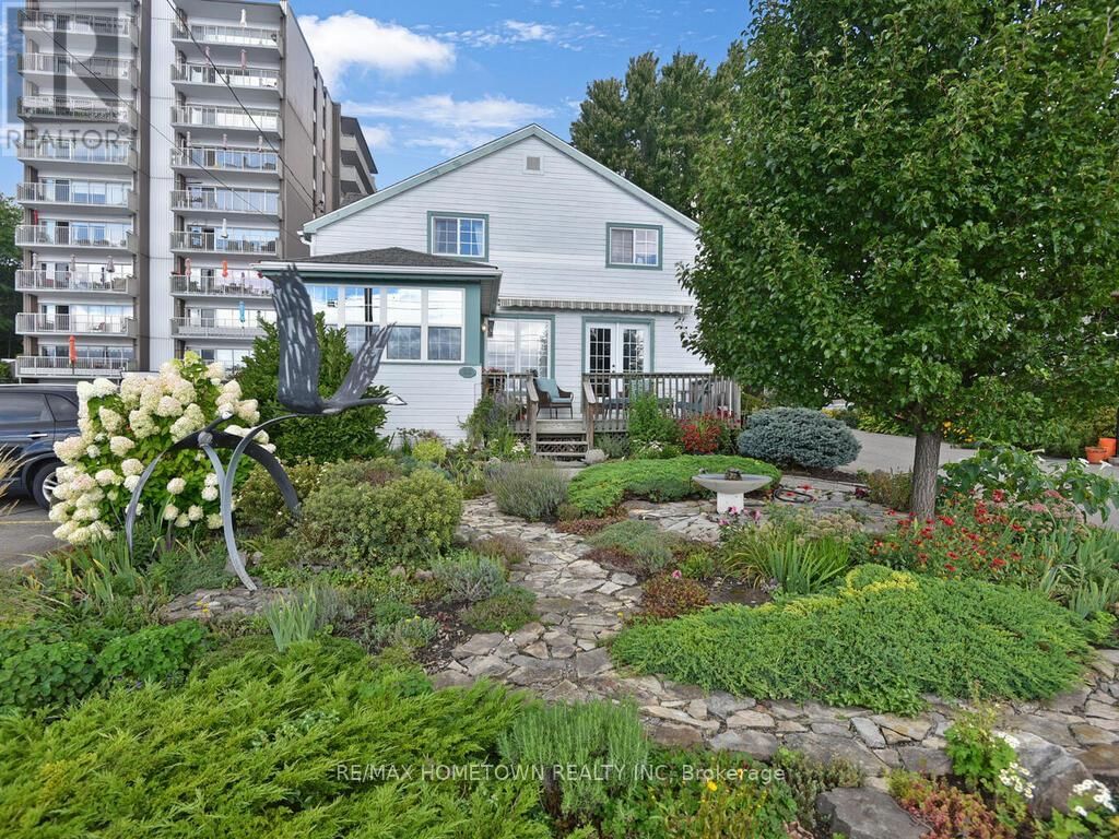 92 WATER STREET EAST Image 48