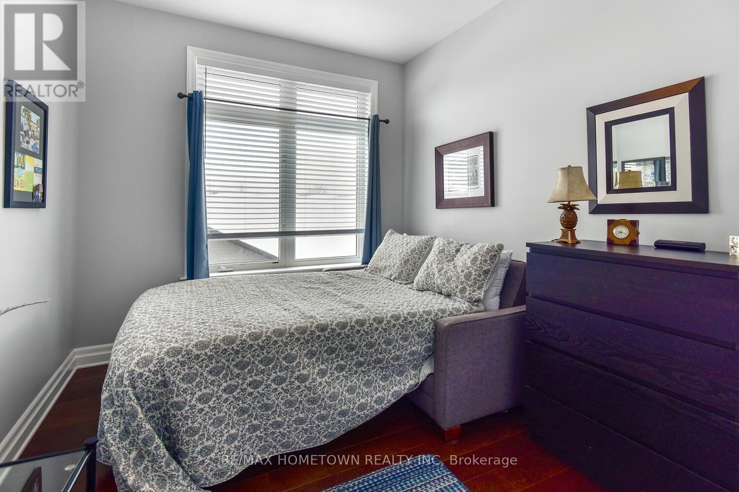201 - 1109 MILLWOOD AVENUE Image 15