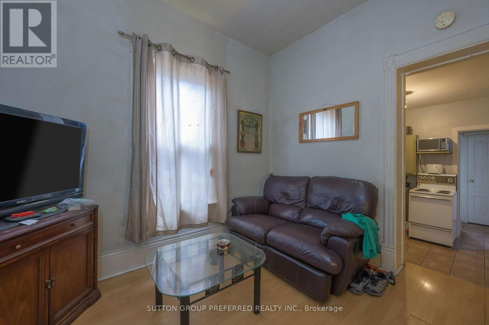51 STANLEY STREET Image 15
