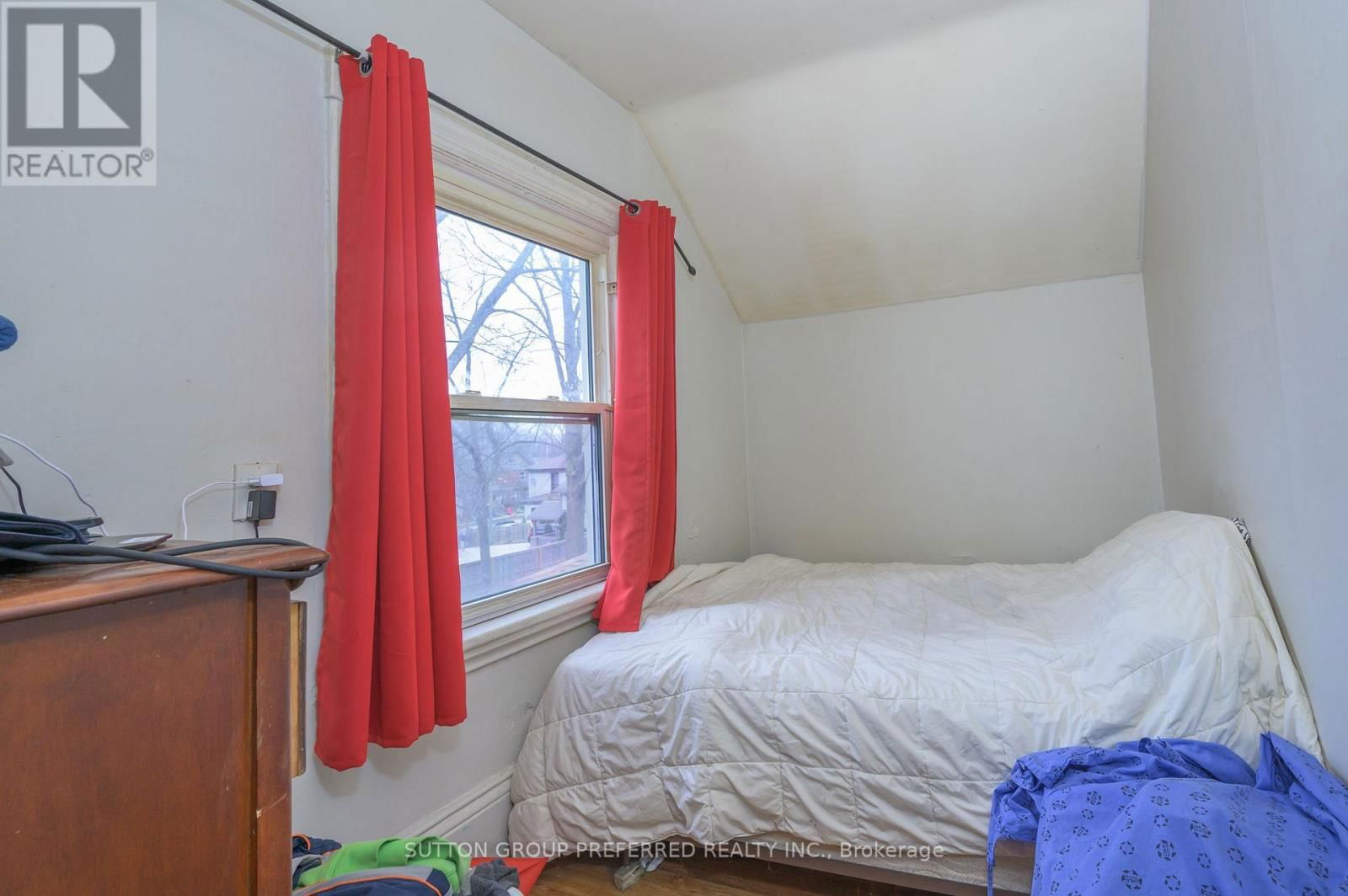 51 STANLEY STREET Image 19