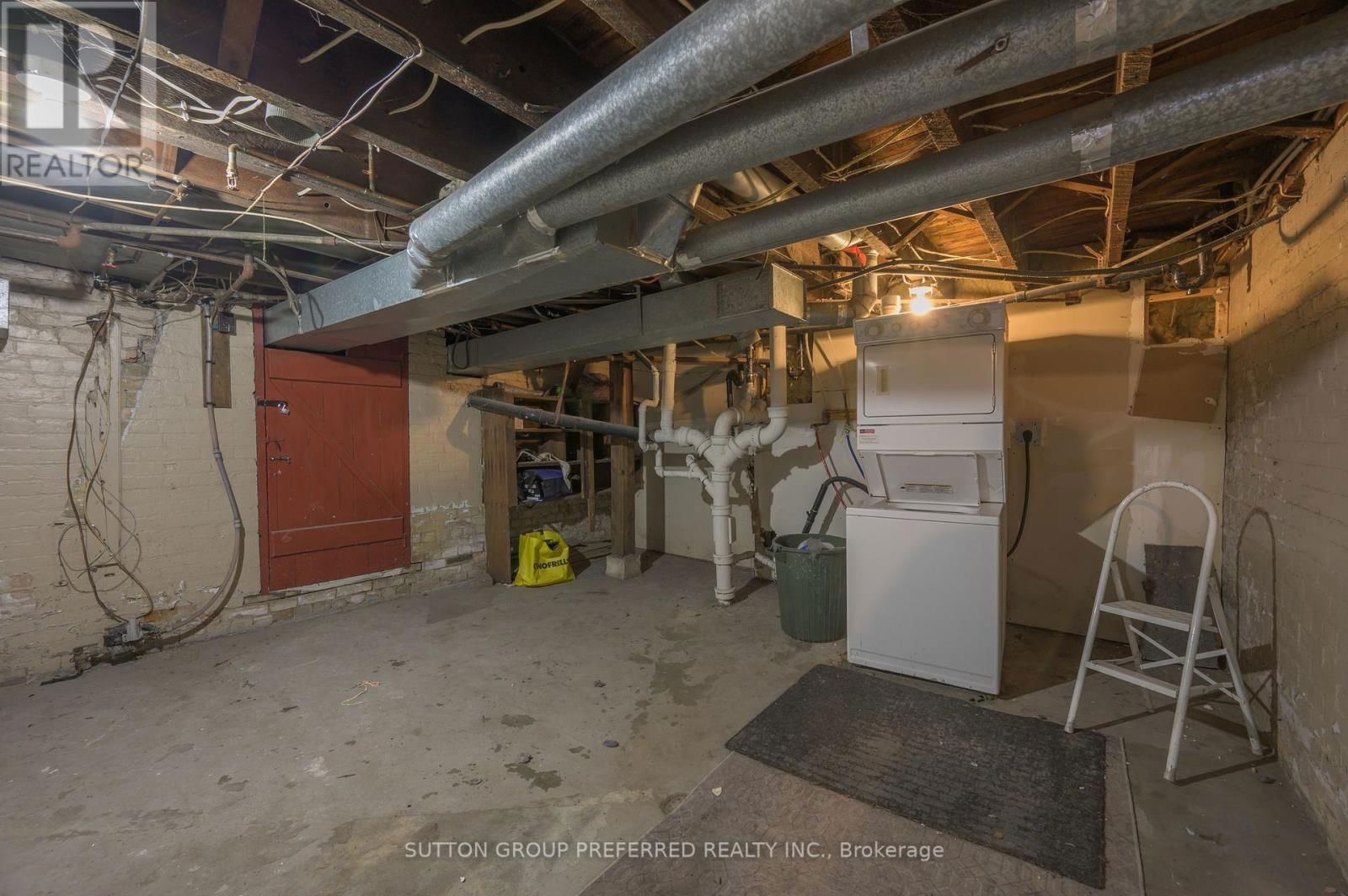 51 STANLEY STREET Image 37