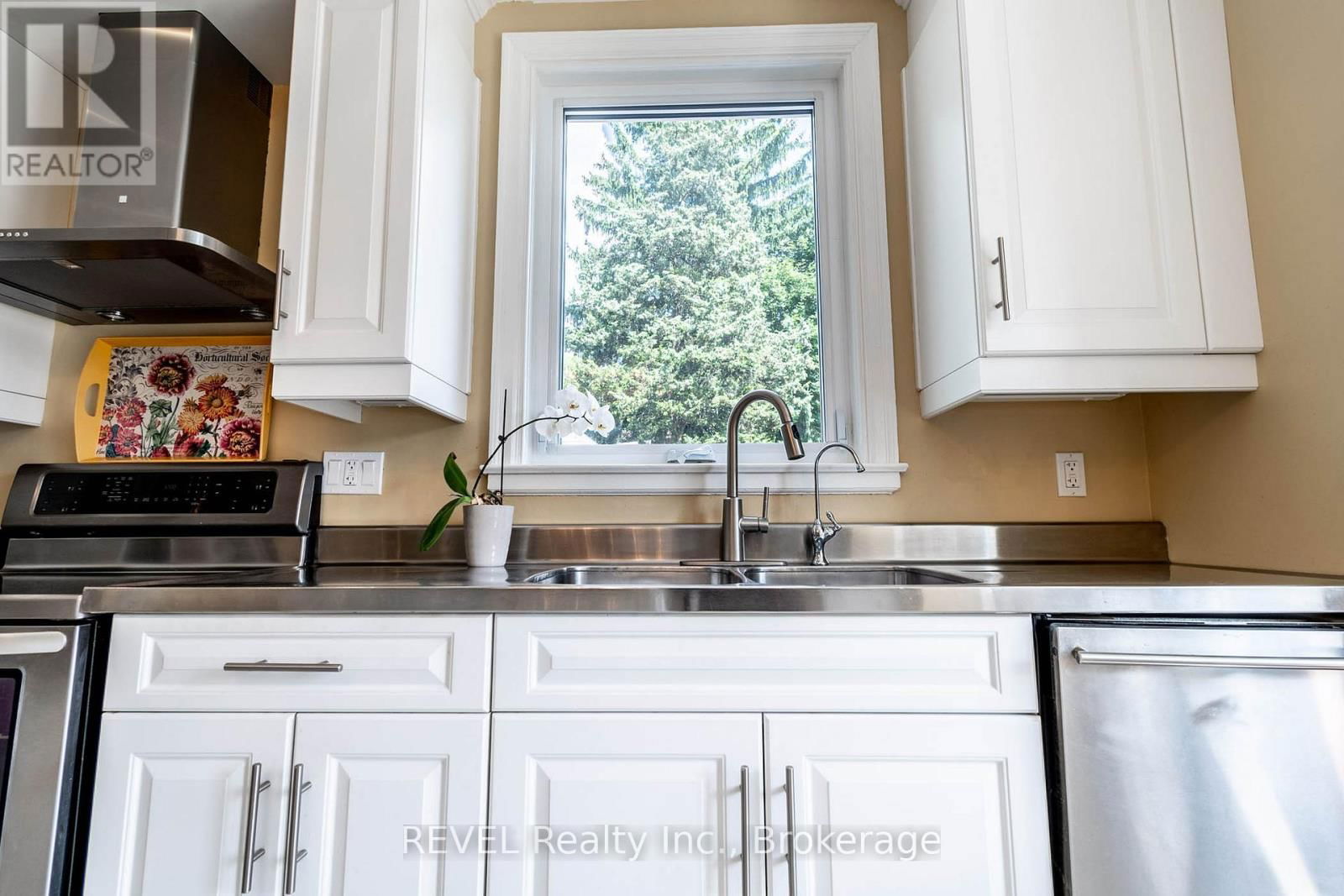 9 SHALDAN LANE Image 19