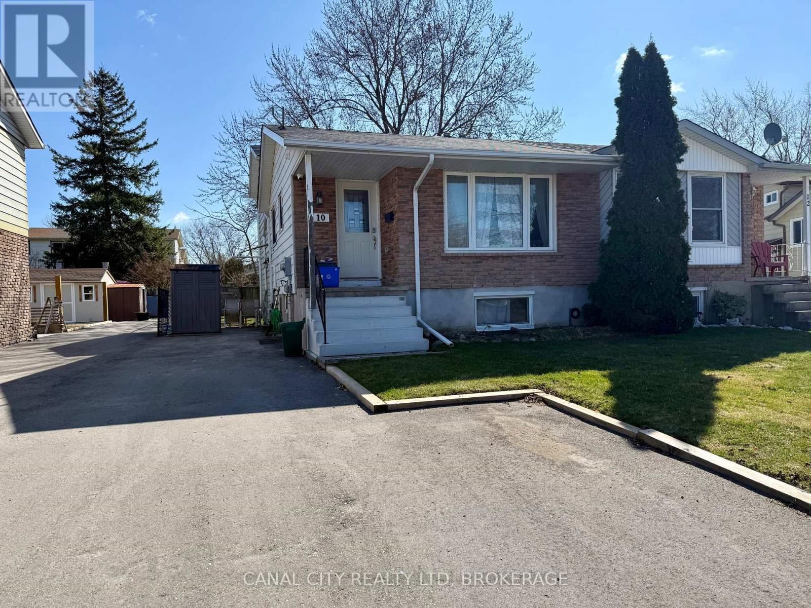 10 BALDWIN CIRCLE Image 3