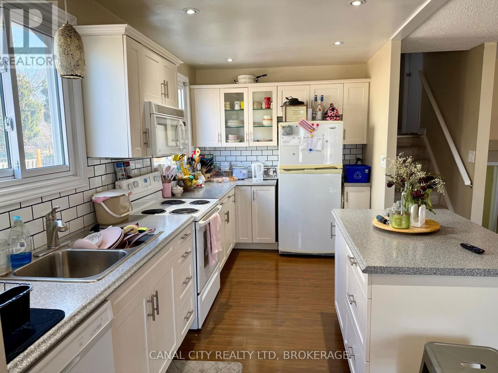 10 BALDWIN CIRCLE Image 7