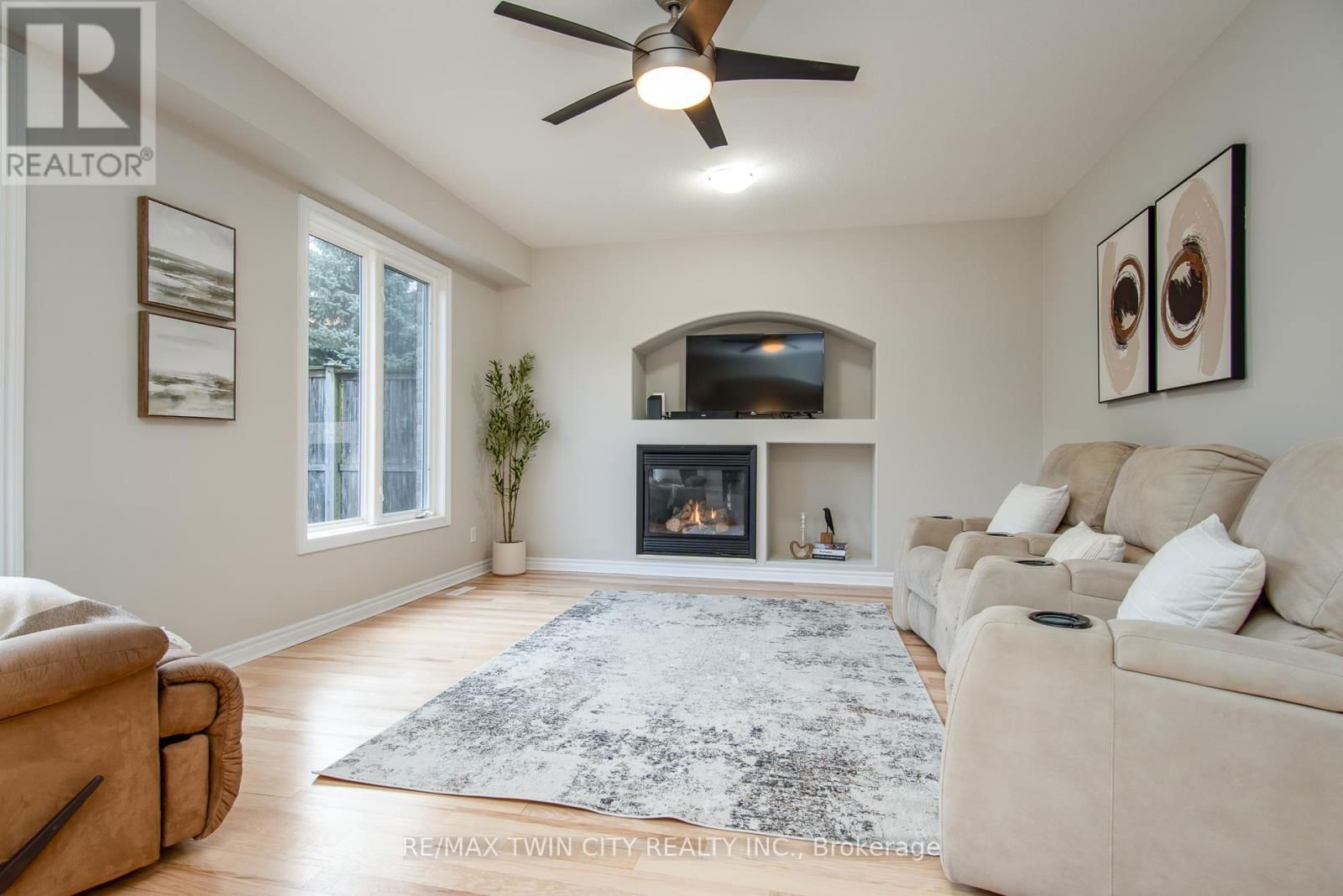 508 TOPPER WOODS CRESCENT Image 17
