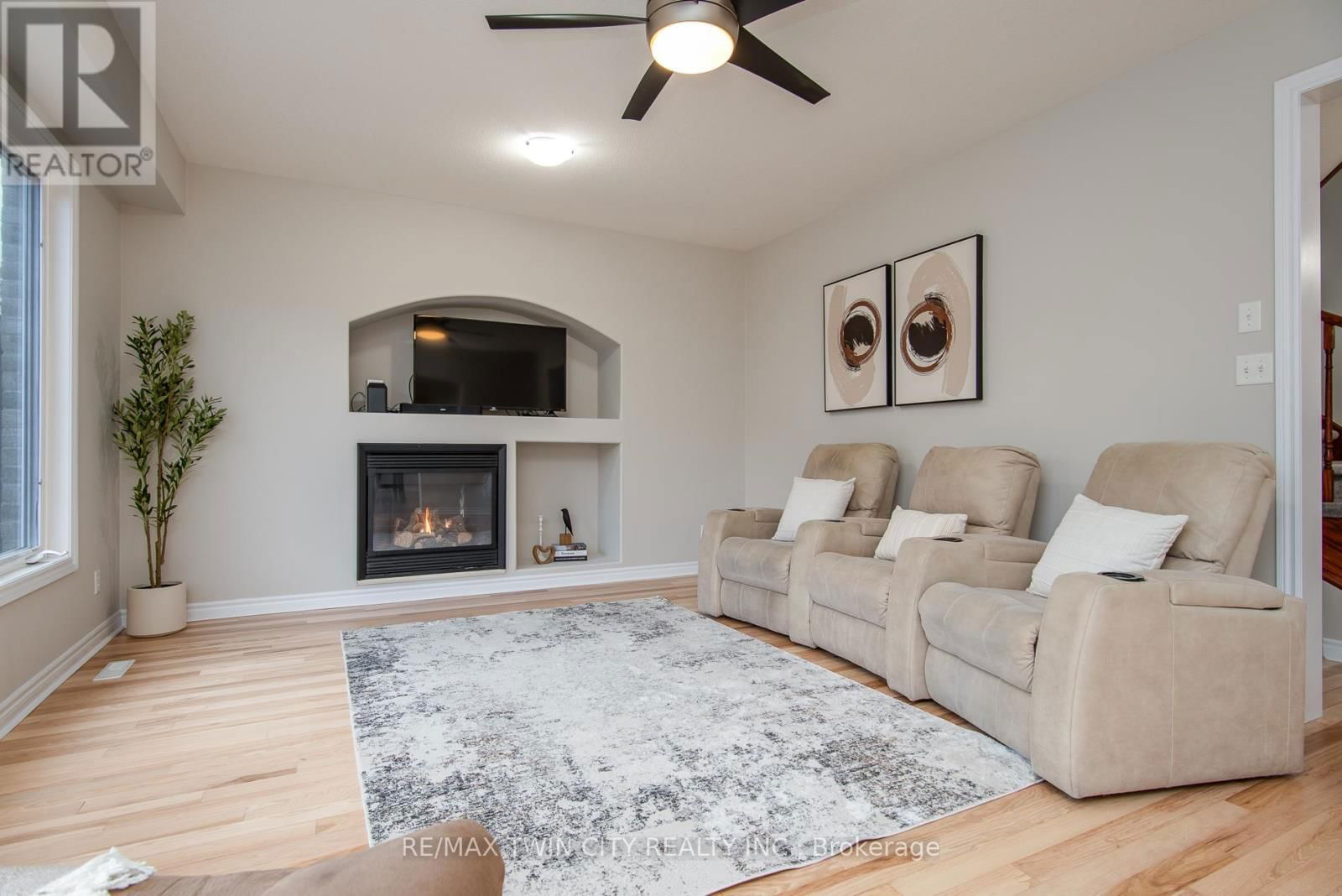 508 TOPPER WOODS CRESCENT Image 18