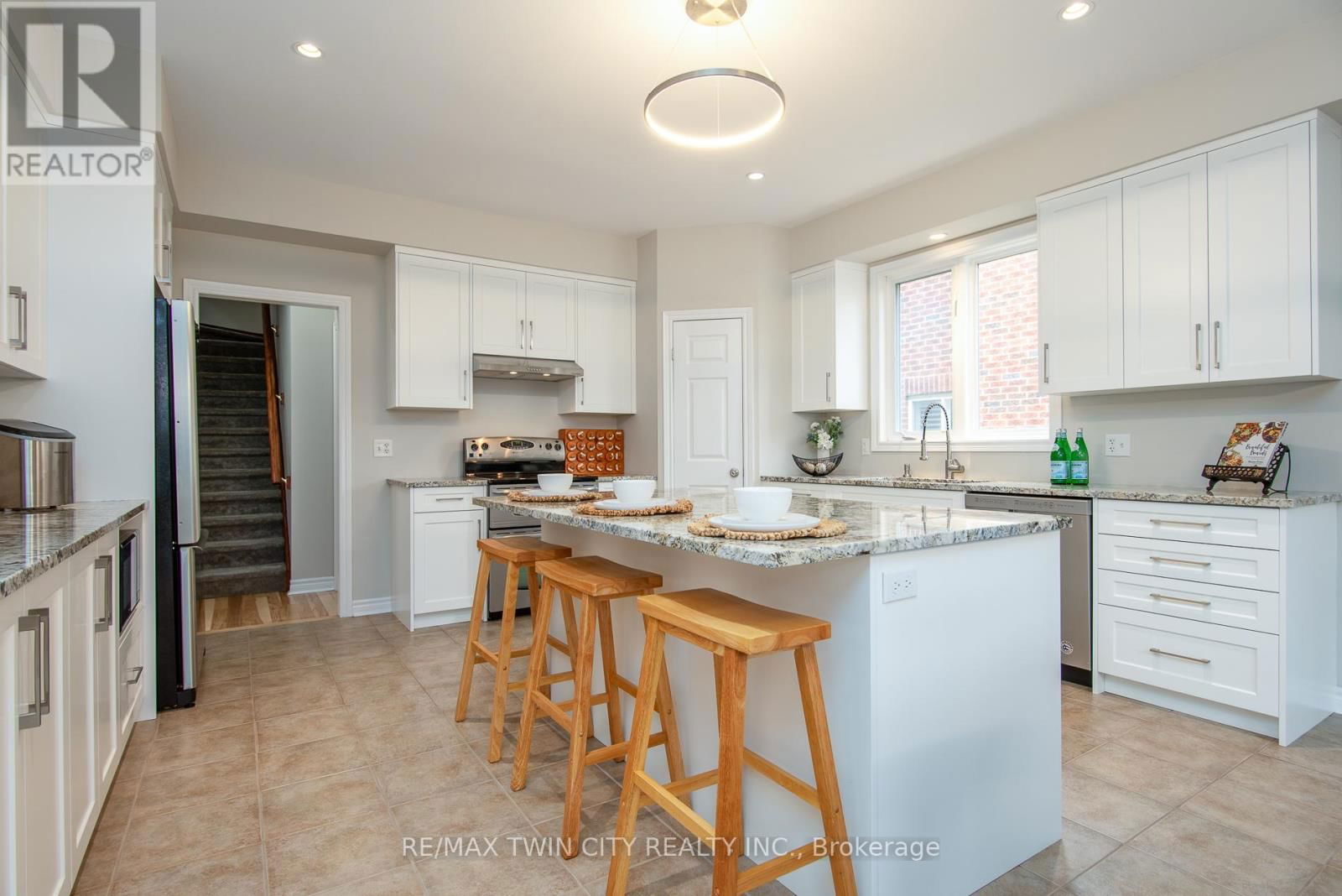 508 TOPPER WOODS CRESCENT Image 27