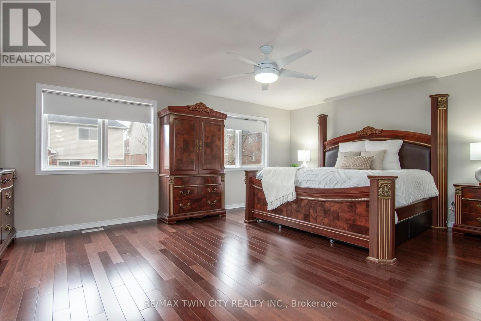 508 TOPPER WOODS CRESCENT Image 35