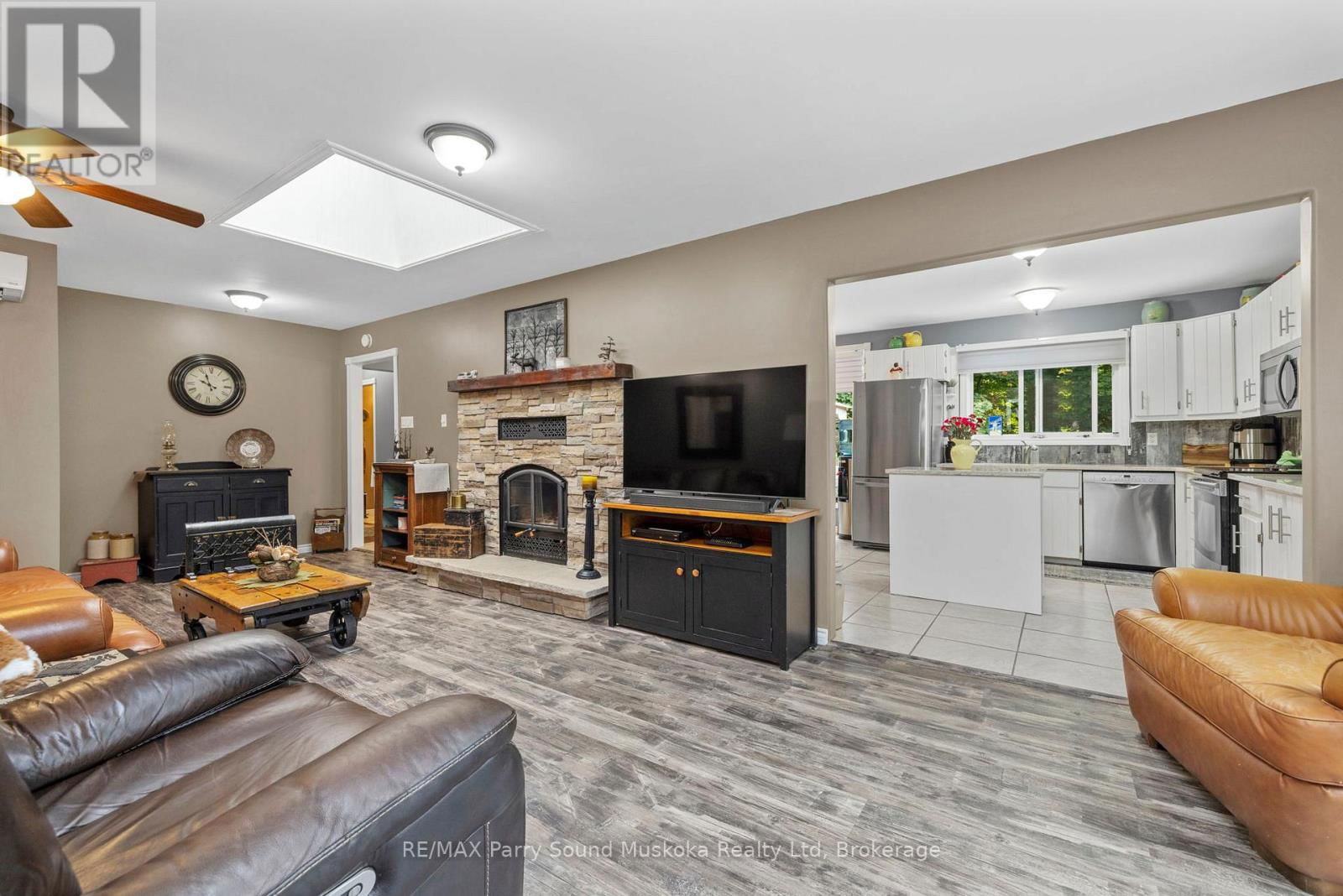 99 BAYVIEW DRIVE Image 11
